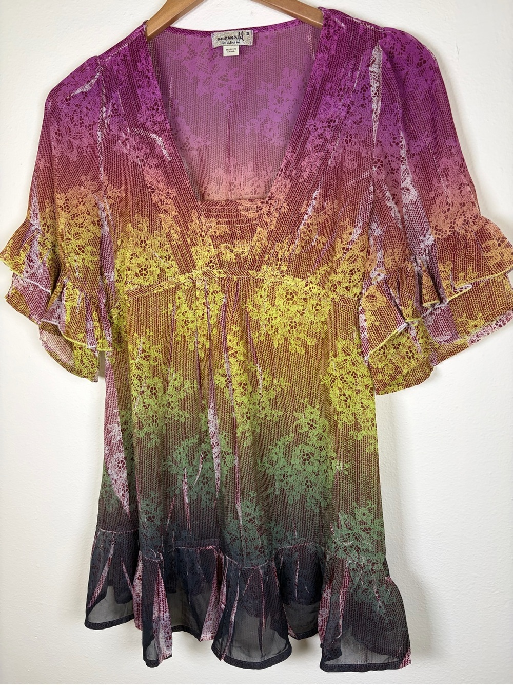 Oneworld Live & Let Live Boho Ombre Sheer Lace Top S Ruffle Hem Blouse